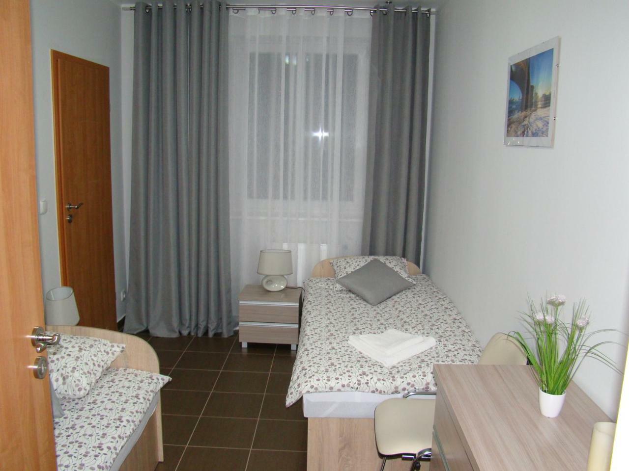 Apartamenty Orle 耶莱尼亚古拉 外观 照片