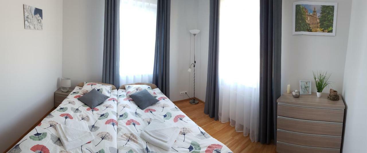 Apartamenty Orle 耶莱尼亚古拉 外观 照片