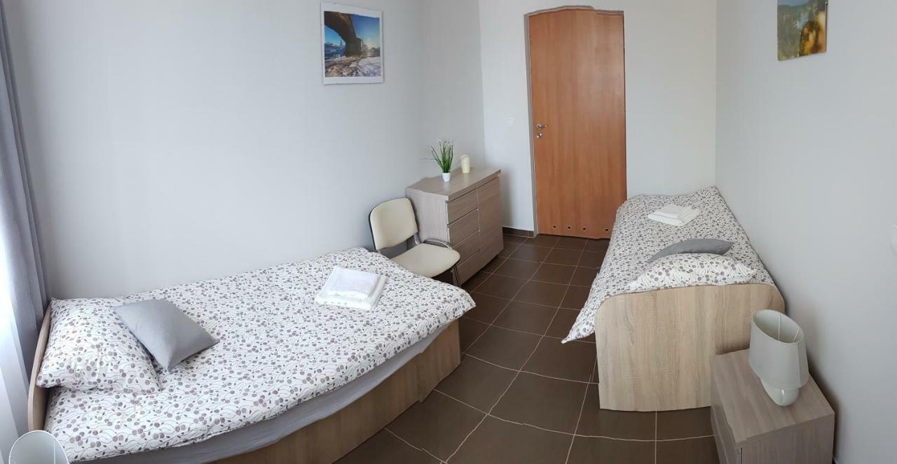 Apartamenty Orle 耶莱尼亚古拉 外观 照片